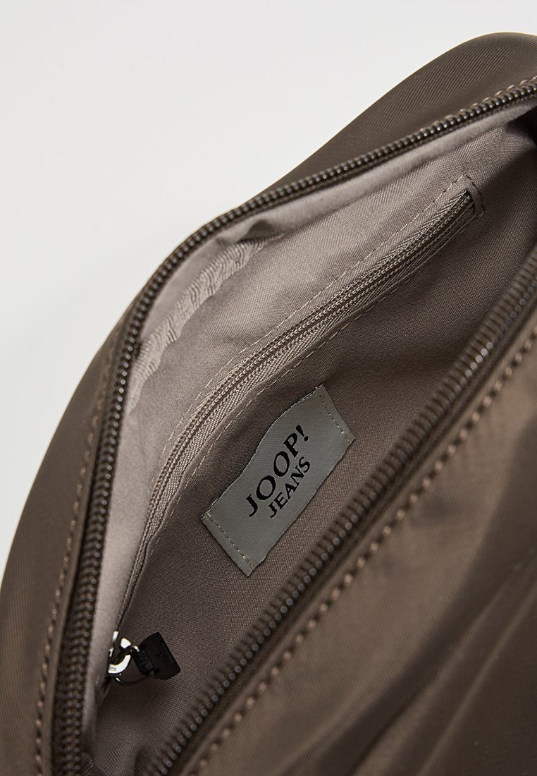 JOOP! Jeans CARTELLO CLOE SHOULDERBAG SHZ