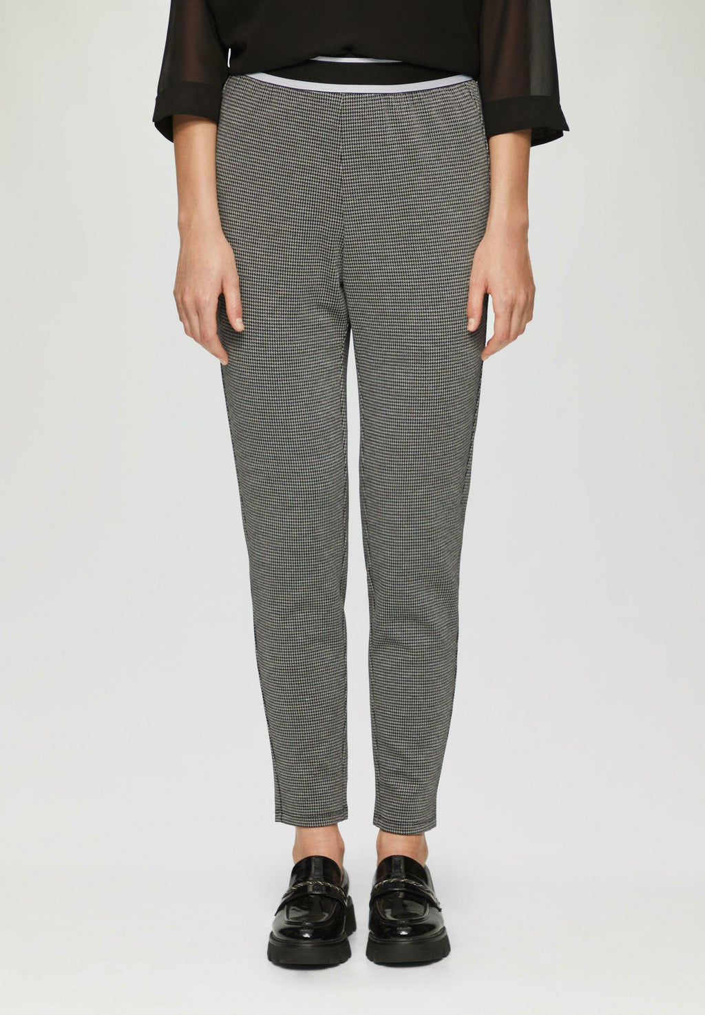 s.Oliver BLACK LABEL COMFORTABELE