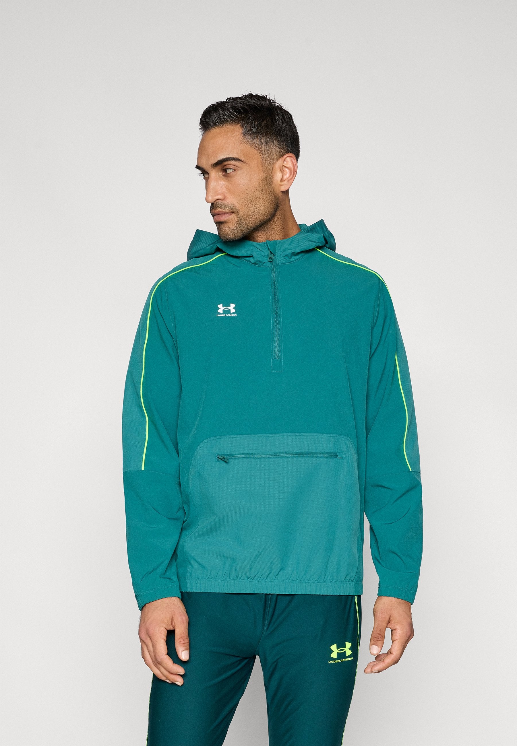 Under Armour CHALLENGER