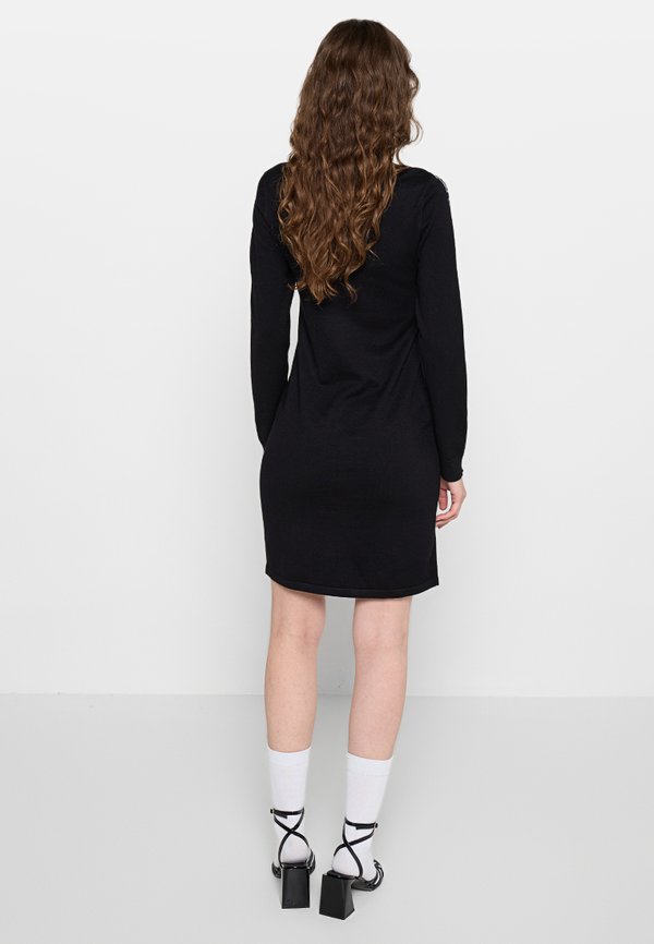 DKNY