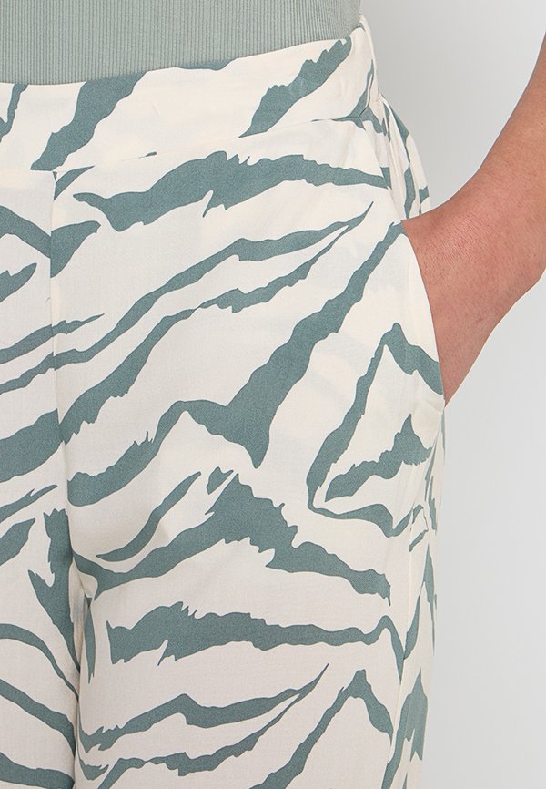 Vero Moda Petite VMMATHILDA LOOSE FIT