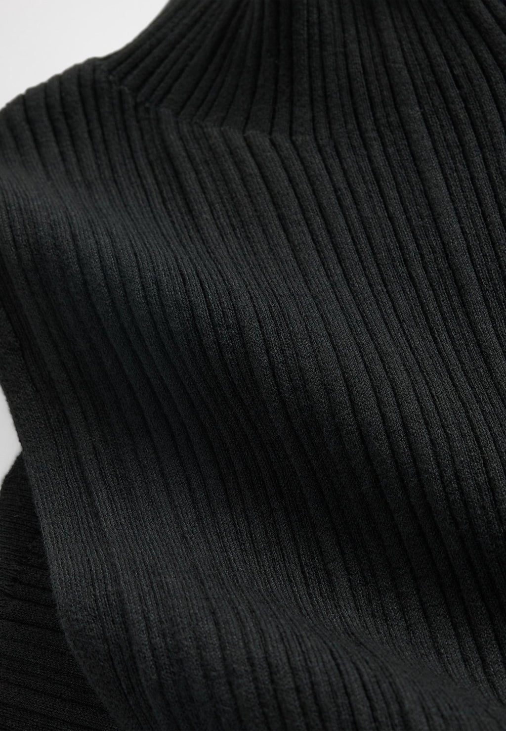GAP COLUMN MIDI DRESS