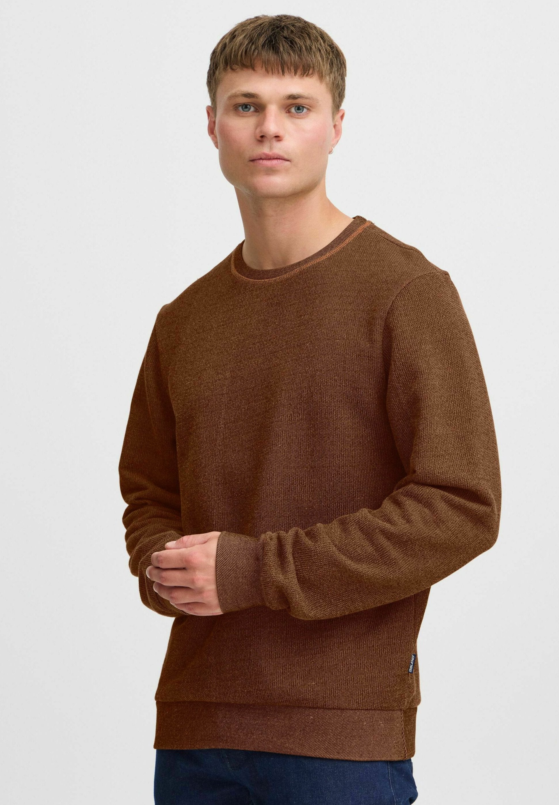 BHSweatshirt Media 3