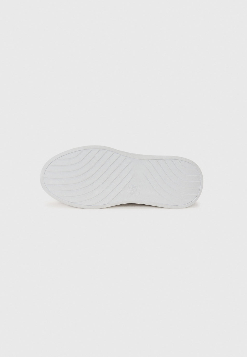 SNEAKER Media 6
