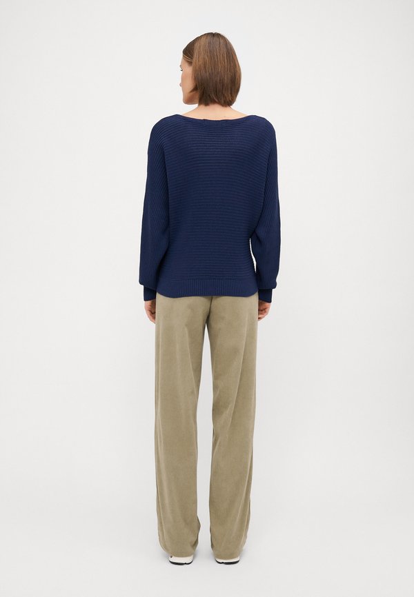 Vero Moda Tall VMLUX BOATNECK BATWING