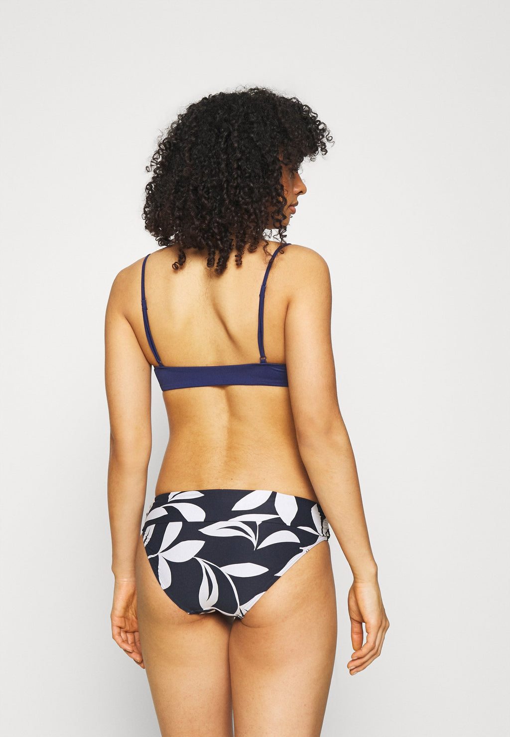Marks & Spencer MONO FLORAL