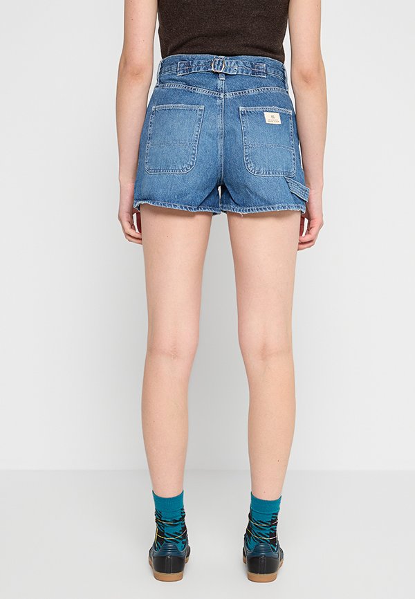 BDG Urban Outfitters