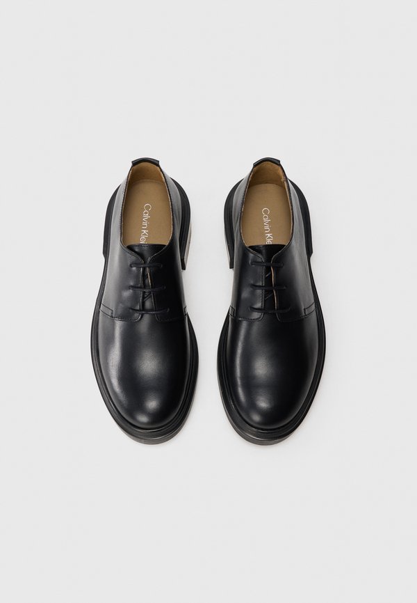 Calvin Klein CUPPED POSTMAN