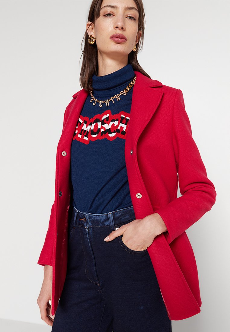 Love Moschino
