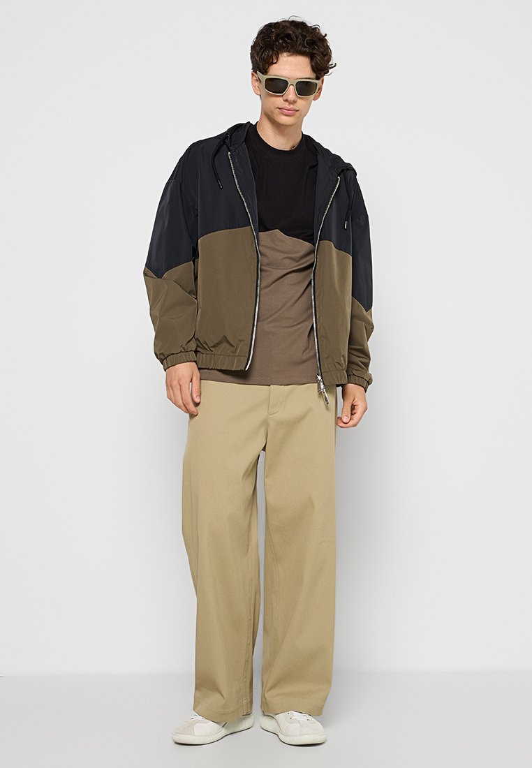 Armani Exchange Leichte Jacke Media 2