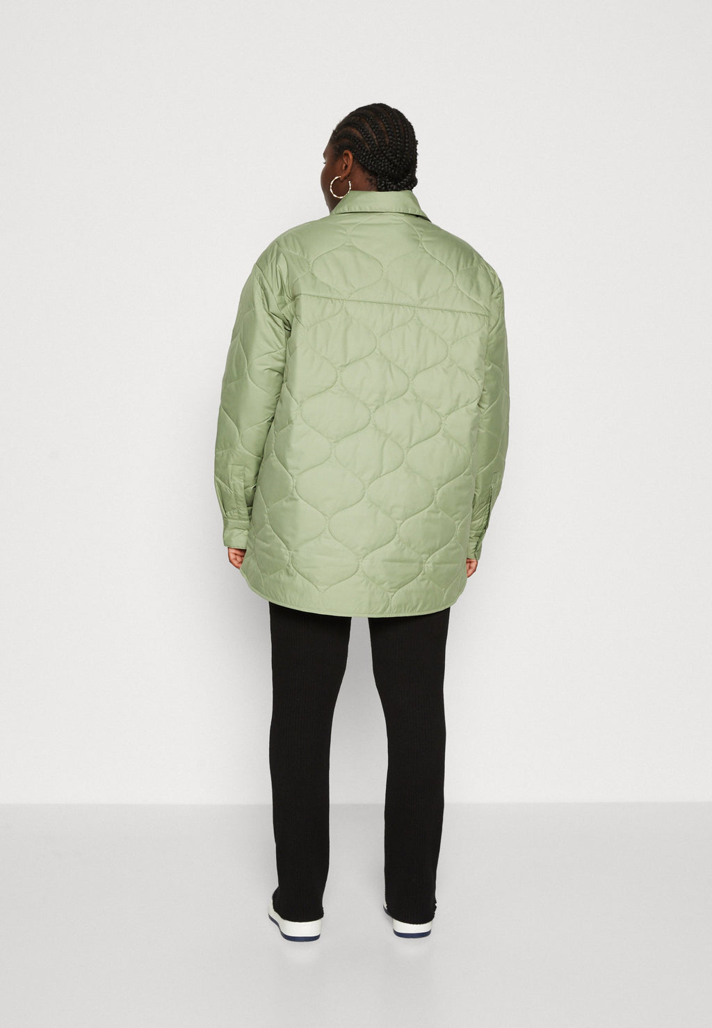 Nike Sportswear W NSW ESSNTL STD TRCH