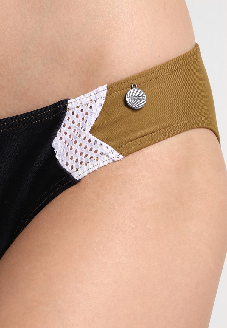 Beachlife BREEN BRIEF