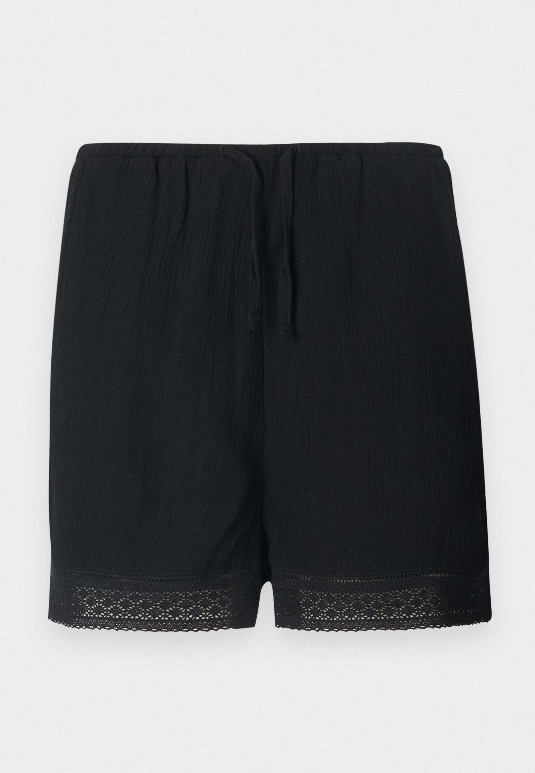 Schwarze Shorts aus strukturiertem Stoff mit einem elastischen Bund und Kordelzug, verziert mit einem zarten Spitzenbesatz am Saum.