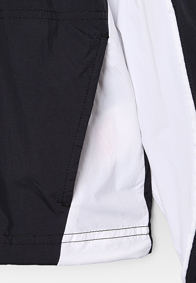 Nike Sportswear