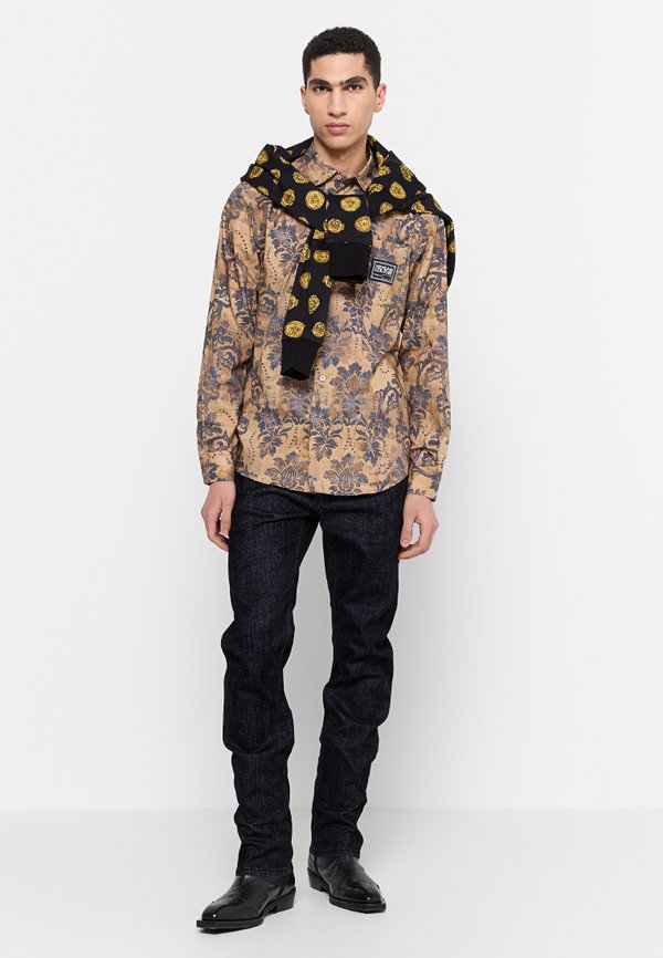 Versace Jeans Couture