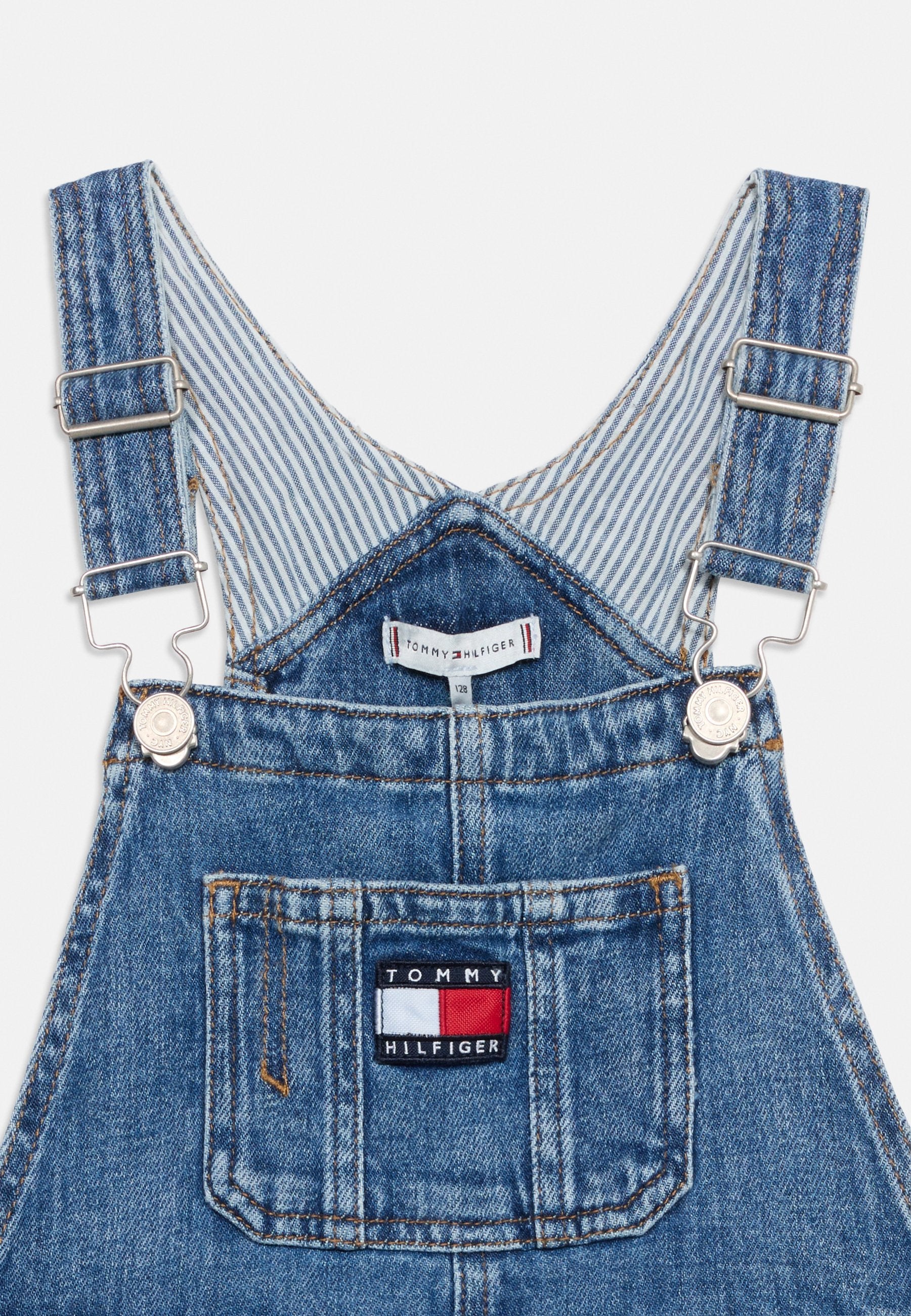 HERITAGE FLAG LOGO RELAXED DENIM DUNGAREES Media 3