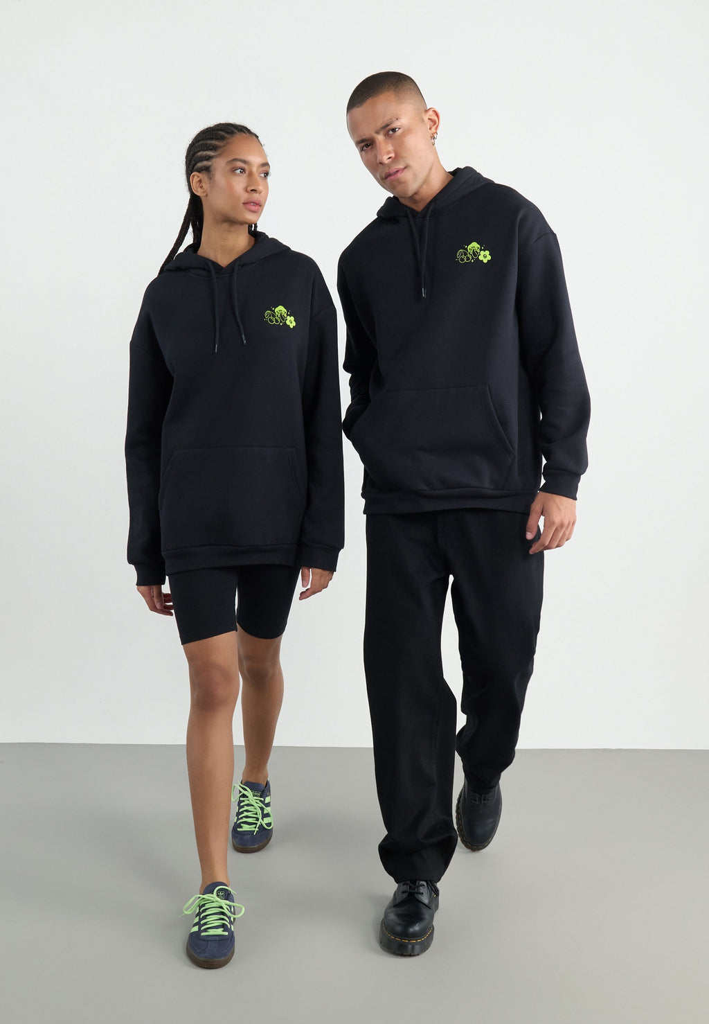 YOURTURN UNISEX RELAXED FIT HOODIE