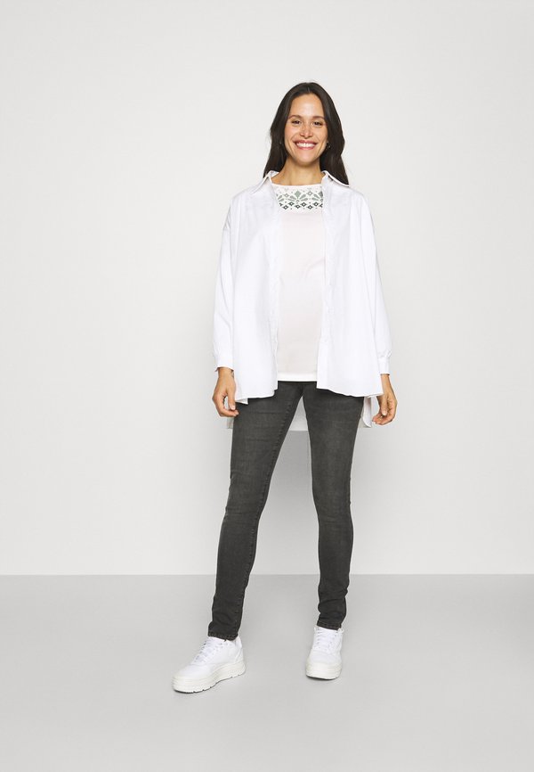 Esprit Maternity