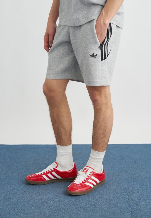 adidas Originals SPACER - Shorts - medium grey heather