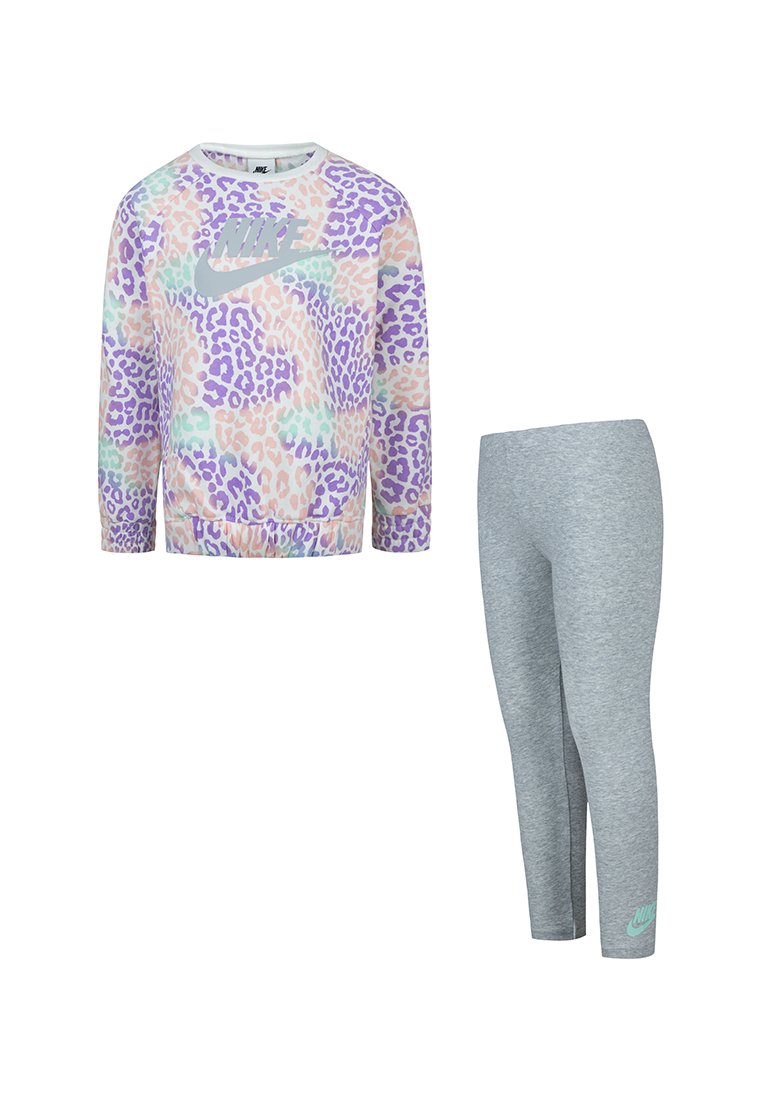 Nike Sportswear SET