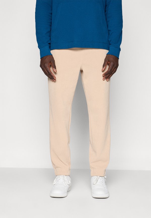 4F TROUSERS CAS M1476