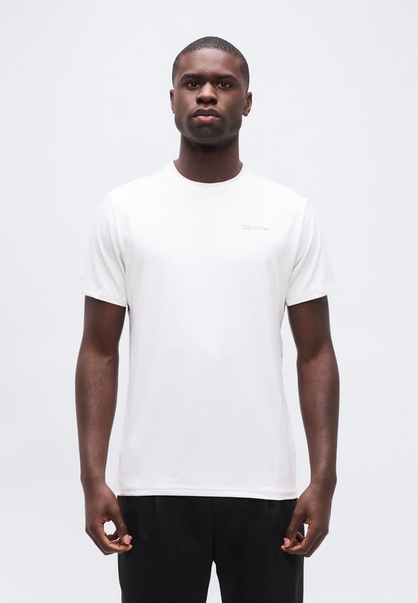 Calvin Klein Golf NEWPORT - Basic T-shirt - white