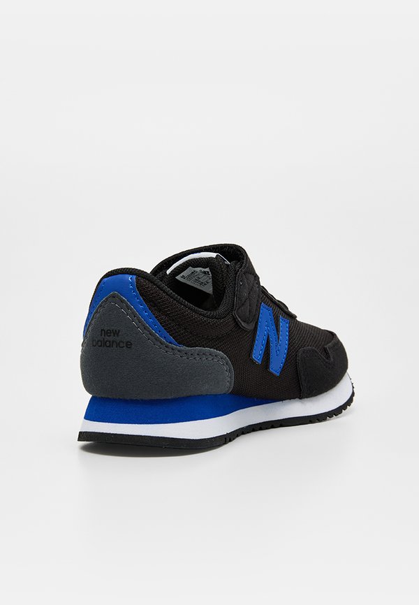 New Balance 323