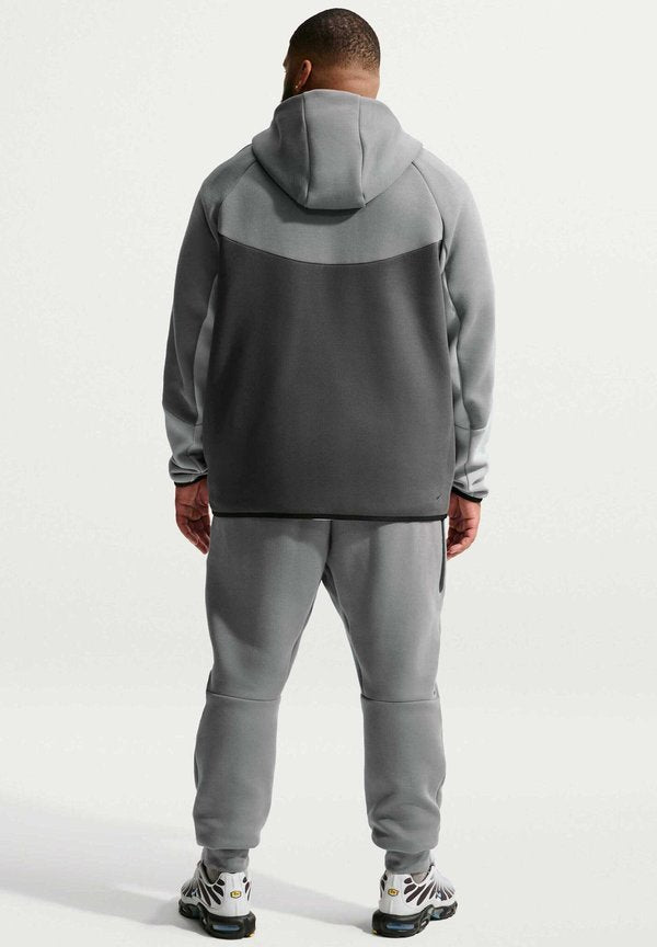 Nike Sportswear M NK TCH FLC JGGR