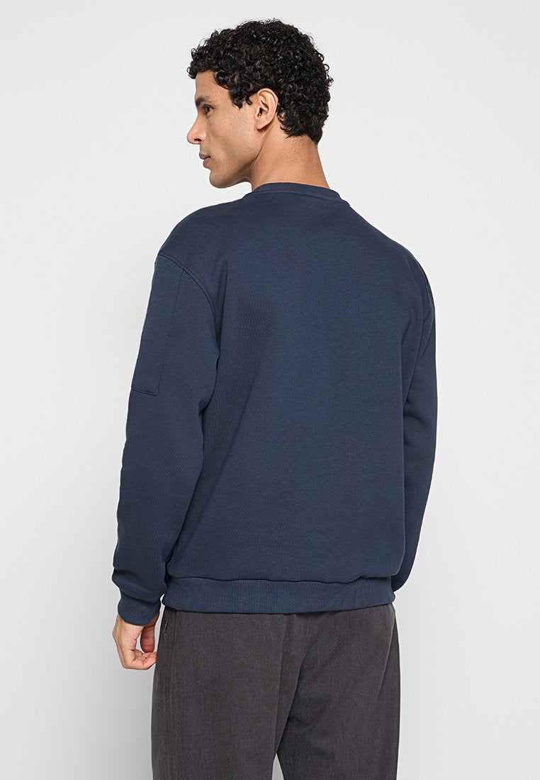 CREWNECK Media 2