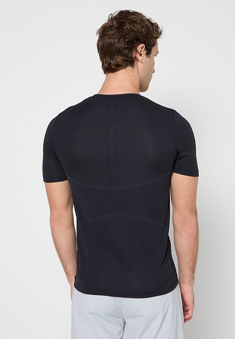Under Armour VANISH ELITE