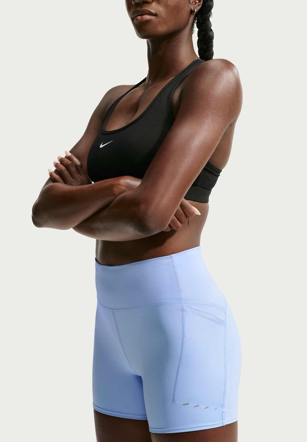 Nike Performance W NK DF SWIFT HR 4IN SHORT - Short running tights - aluminum/reflective silv