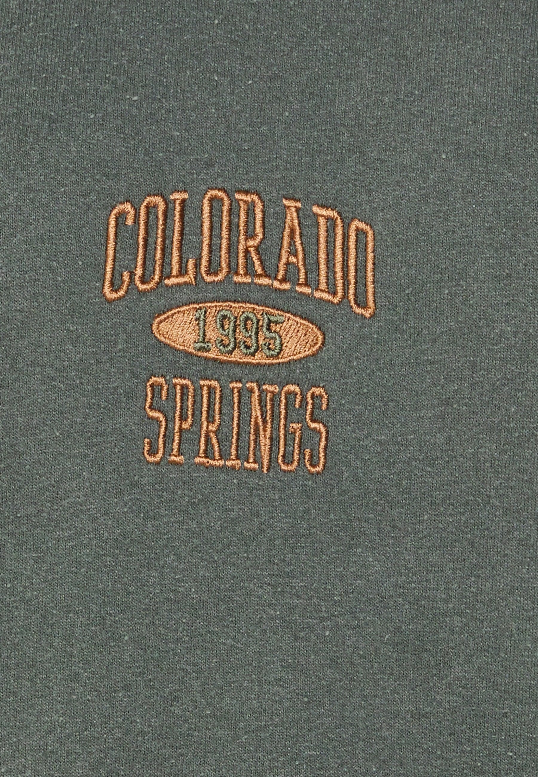 BDG Urban Outfitters COLORADO SPRINGS