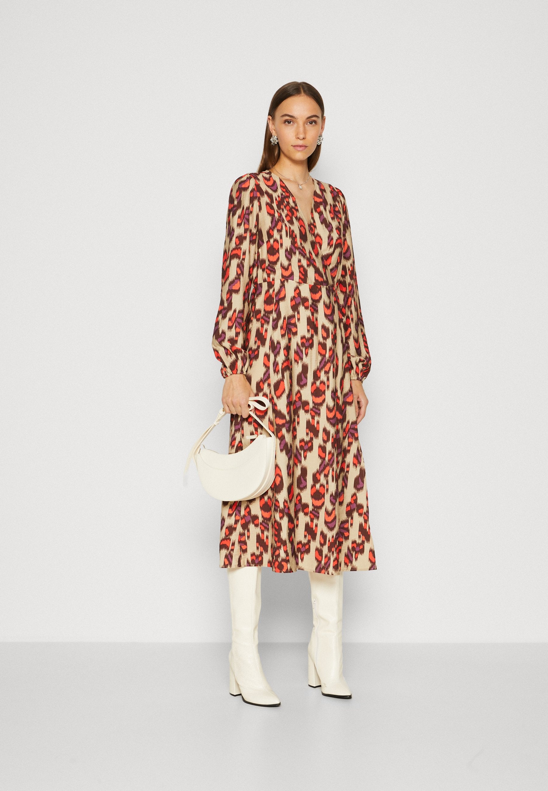 b.young DRESS