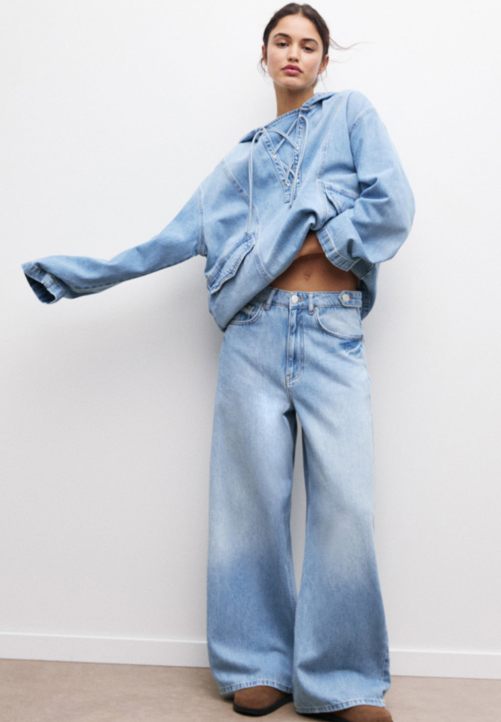 PULL&BEAR TAB DETAIL