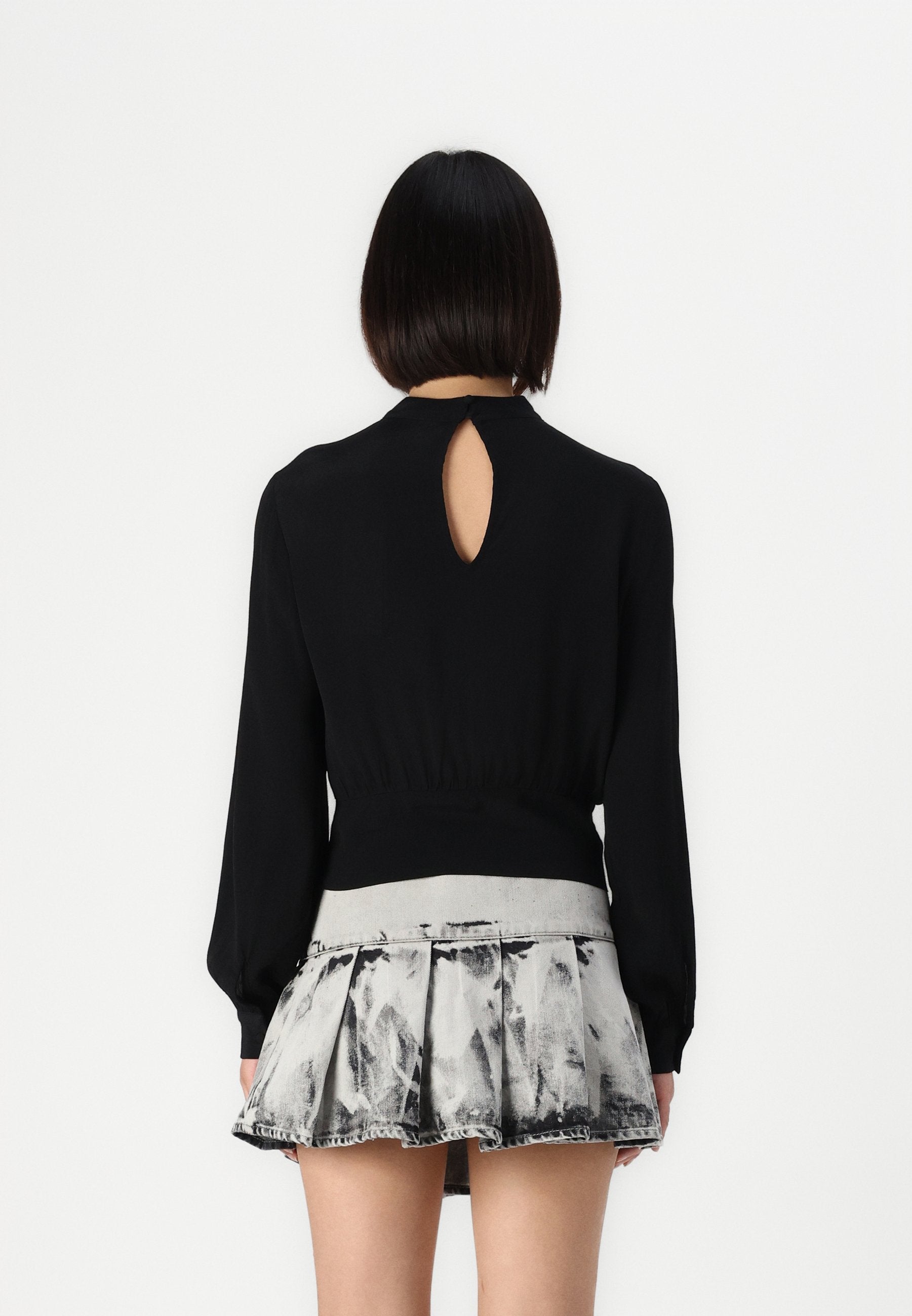 VILA VIFLARINA HIGH NECK