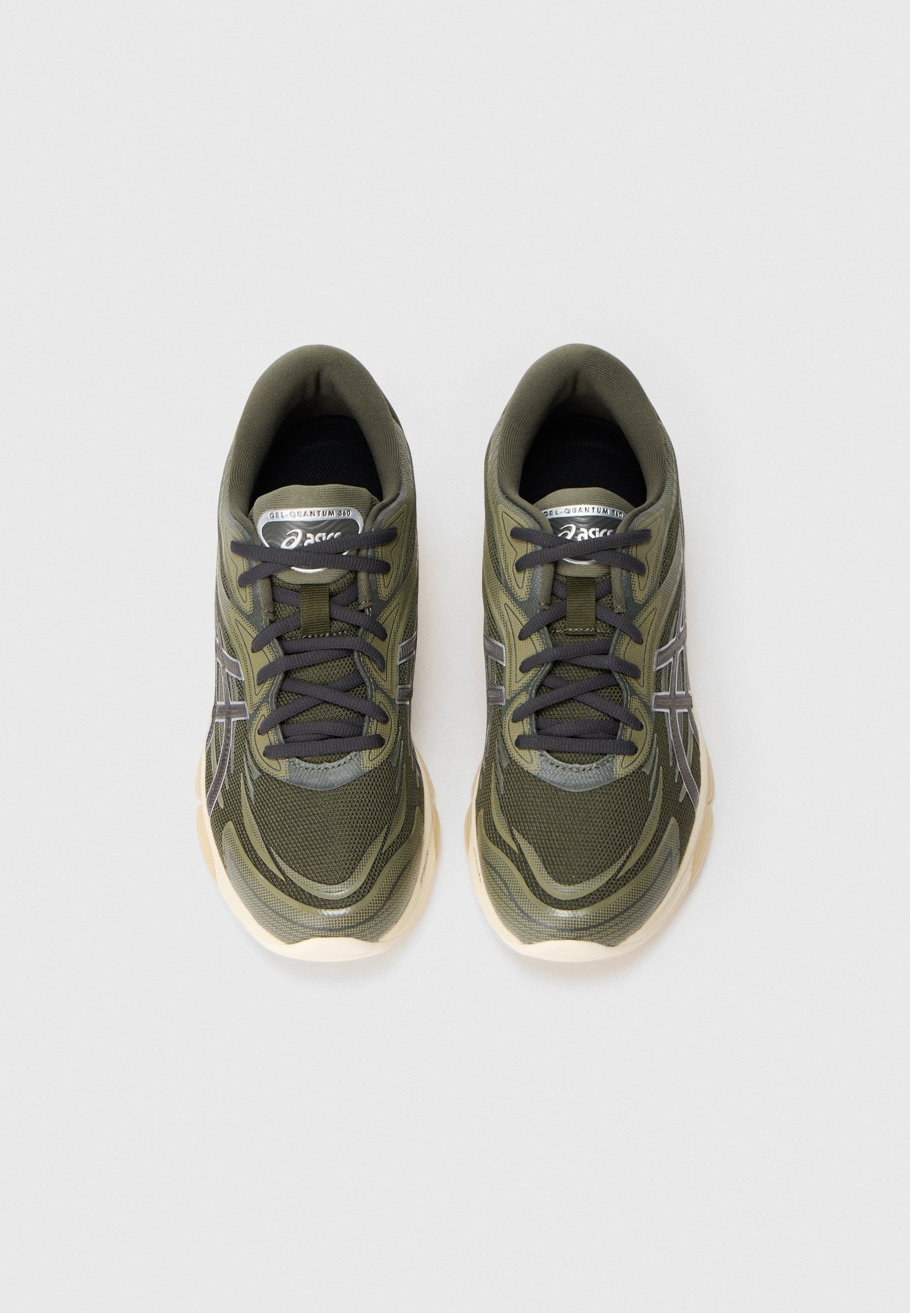 GEL QUANTUM 360 VIII UNISEX Media 4