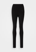 Schwarze Leggings mit schlankem Schnitt, hohem Bund und glattem Stoff. Keine sichtbaren Nähte oder Muster, mit einem einfachen und minimalistischen Design.