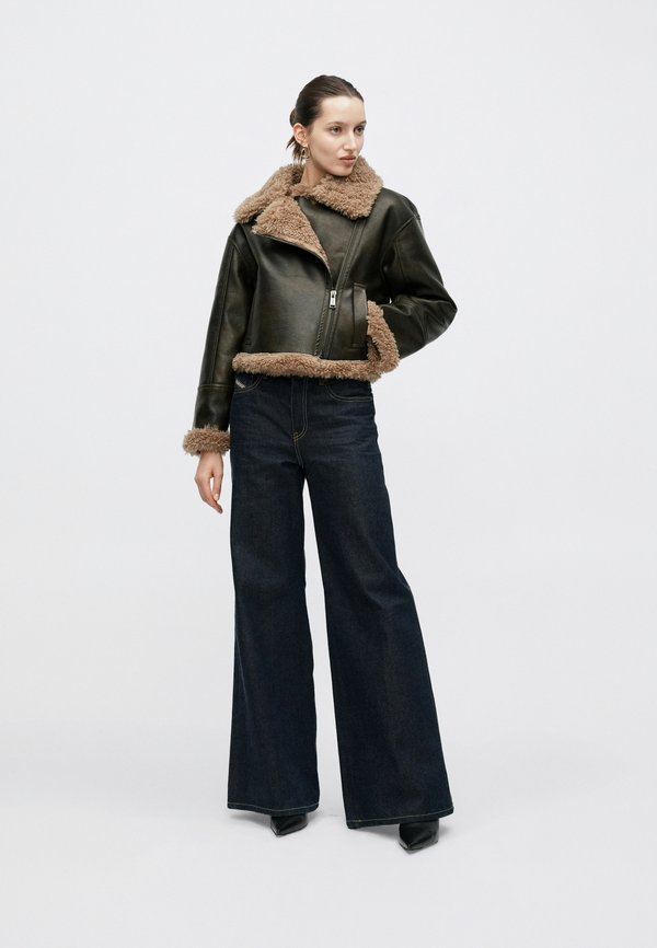 Guess YOLENE BIKER