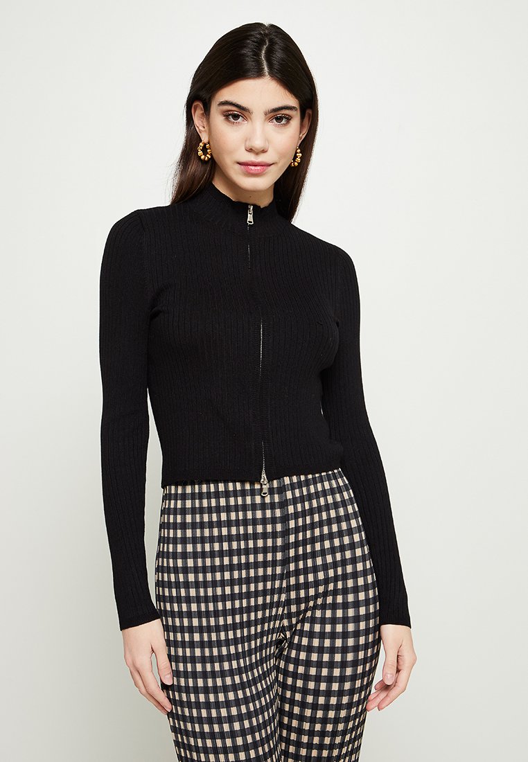 ONLY Strickjacke Media 1