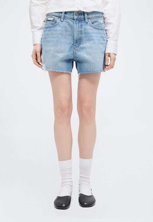 Calvin Klein Jeans 90S