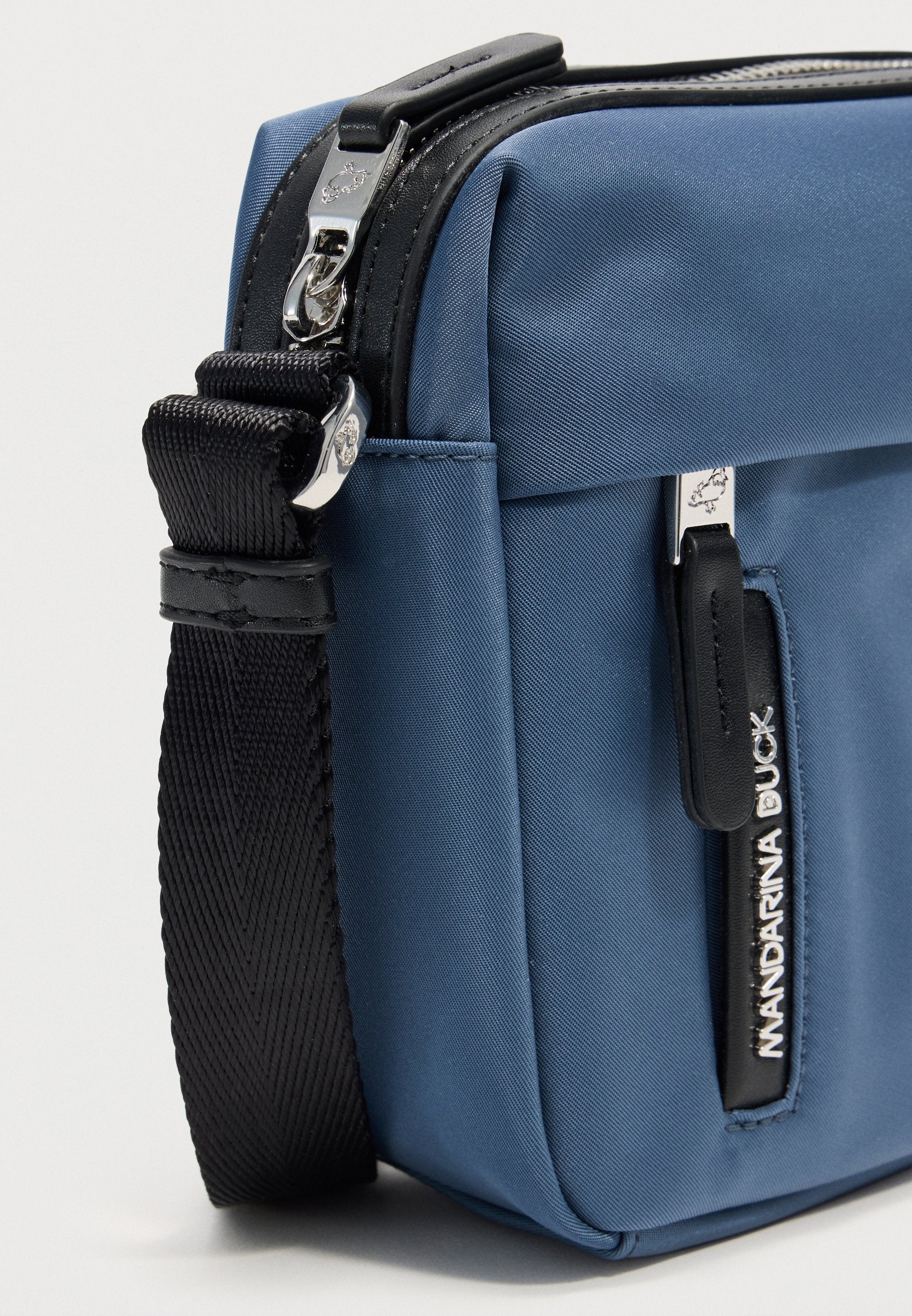 Mandarina Duck HUNTER