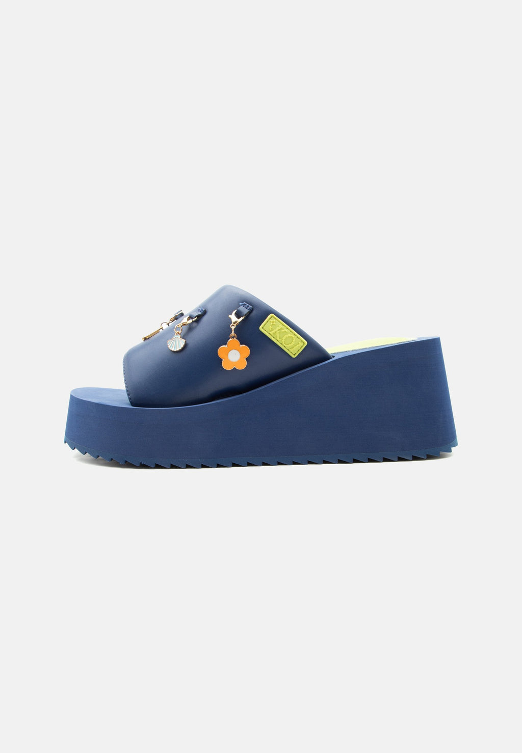 Koi Footwear STARTSTRUCK FLATFORM SLIP ON