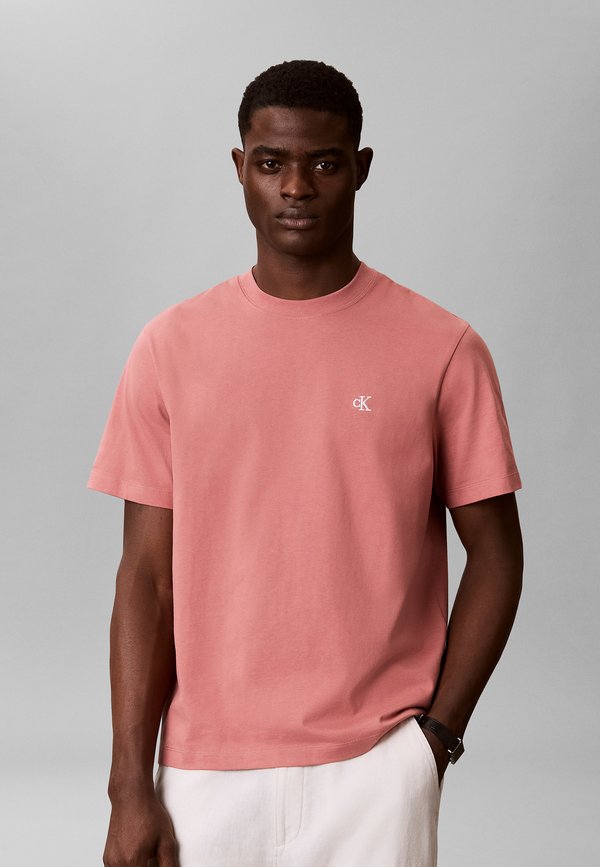 Calvin Klein Jeans Basic T-shirt - light mahogany
