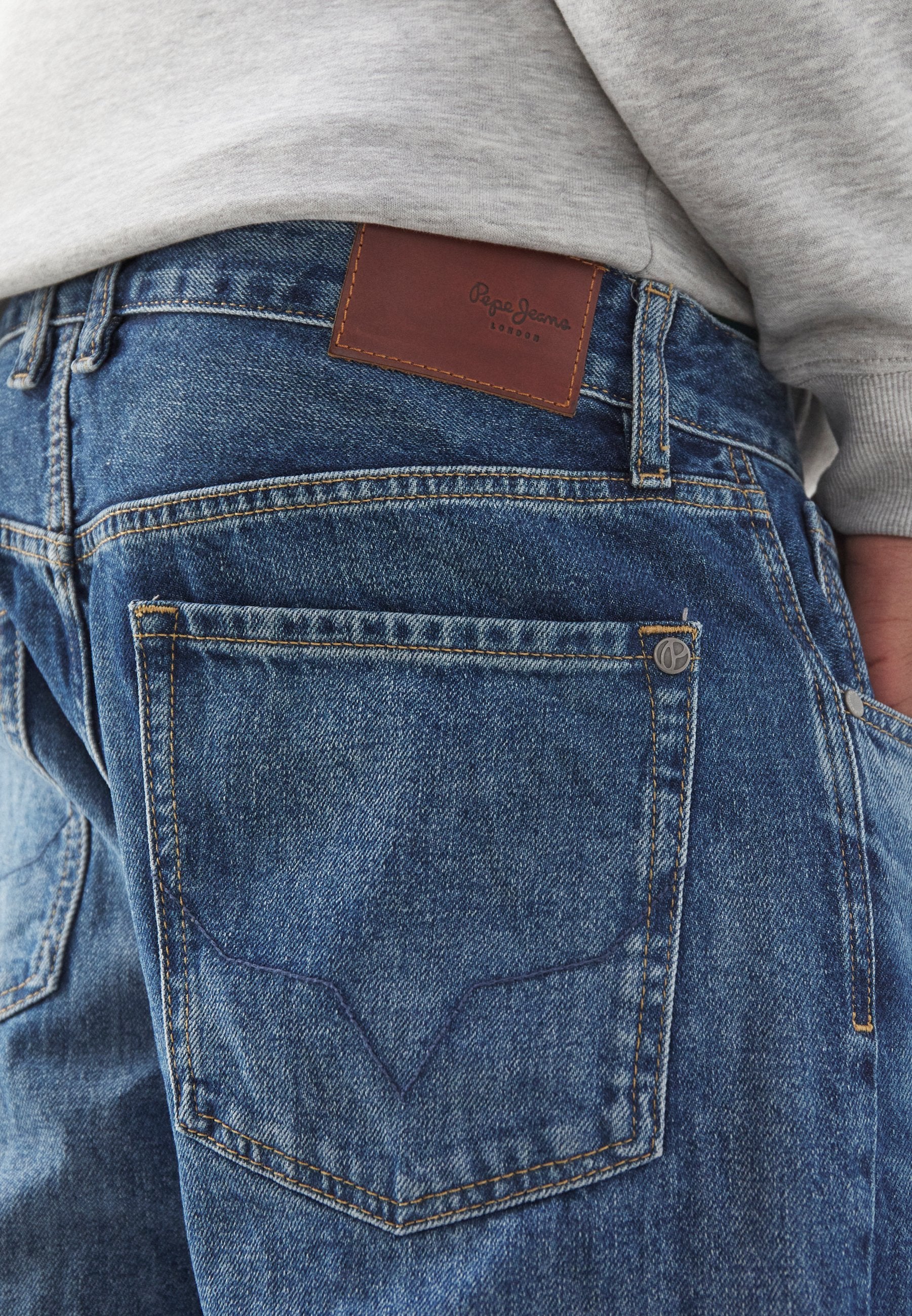 Pepe Jeans TAPERED JEANS