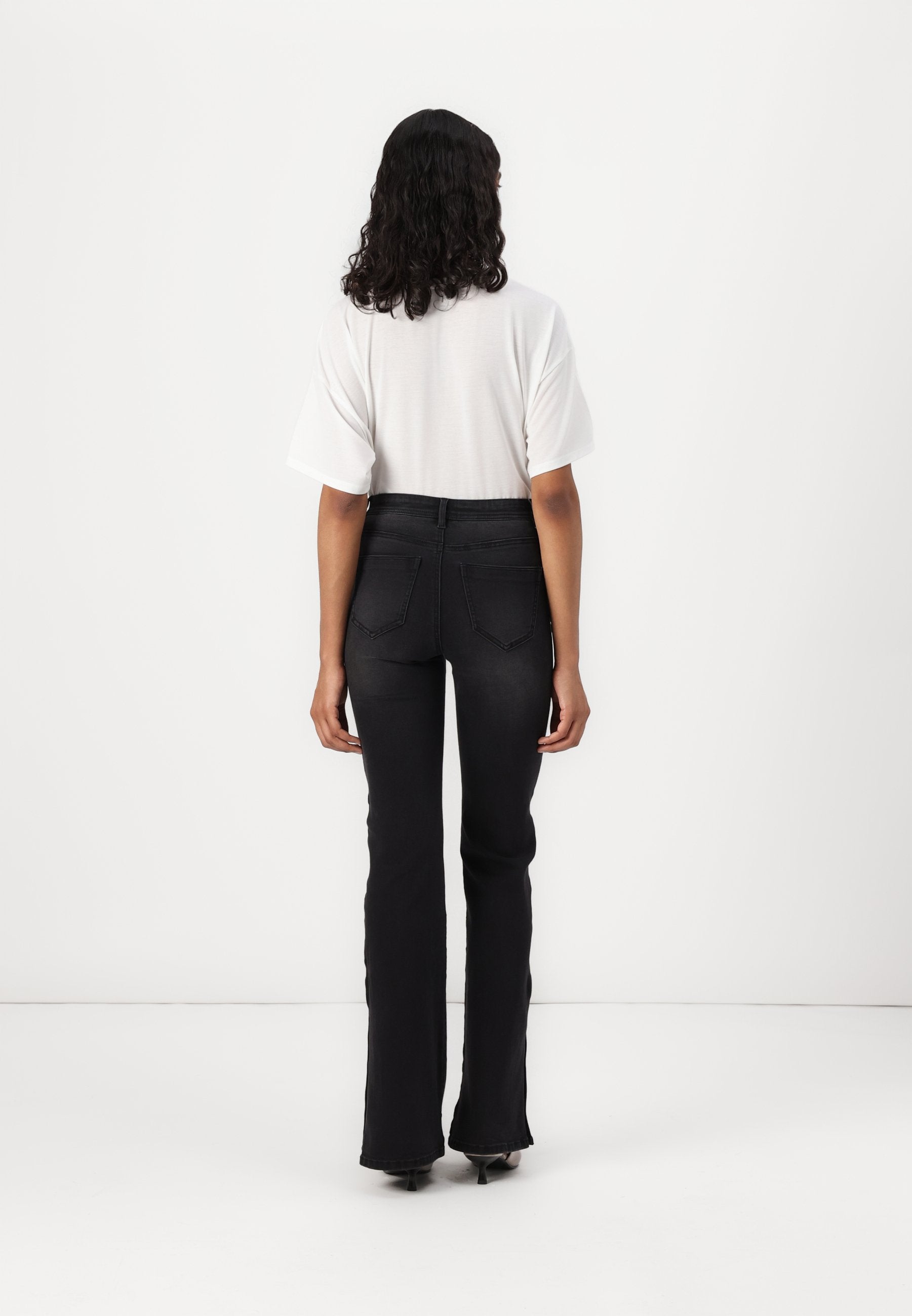ONLWAUW MID WAIST FLARED Media 4