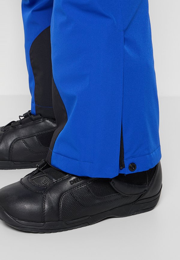 EA7 Emporio Armani
