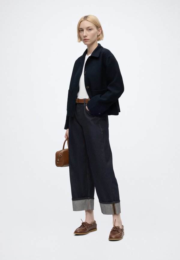 Good American GOOD STANDARD BAGGY CUFFED JEANS