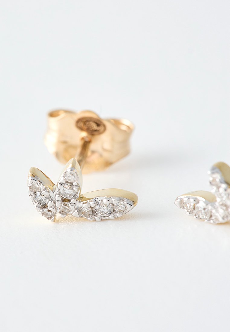 Le Diamantaire 0.08 CT DIAMOND