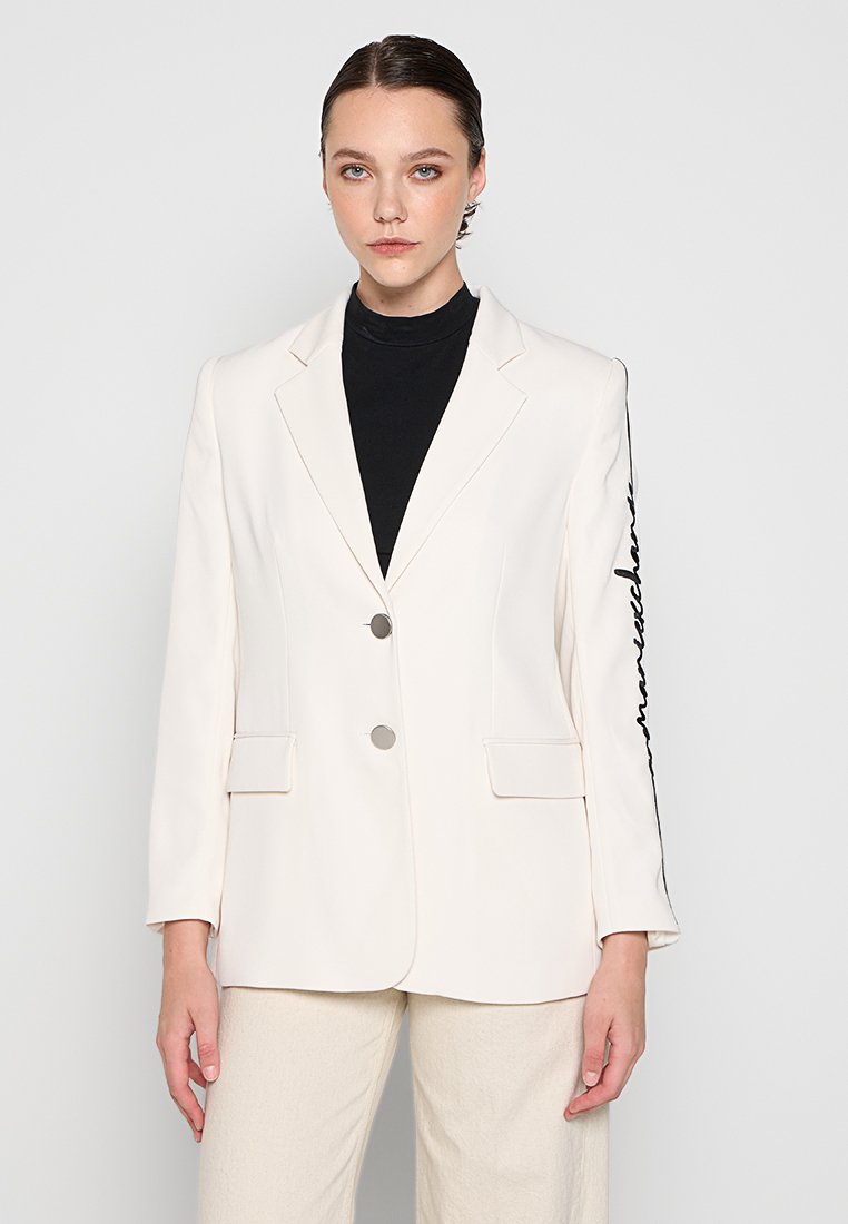 Armani Exchange Blazer Media 1