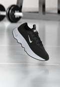 Nike Performance MOTIVA 2 - Training shoe - black/white/pure platinum-coloured